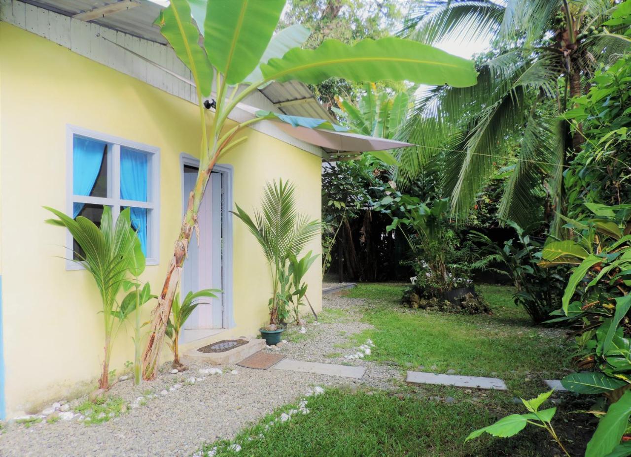 Rosa Lodge Cahuita Exteriör bild